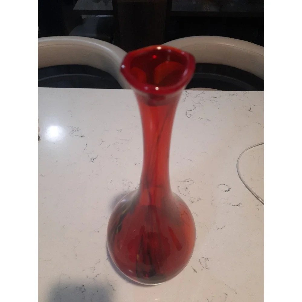 Pier 1 Red Glass Vase With Swirls 14